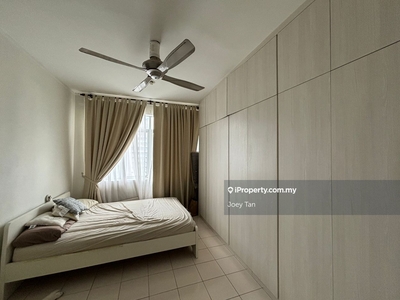 Beautiful apartment in Puchong with nice view for sale