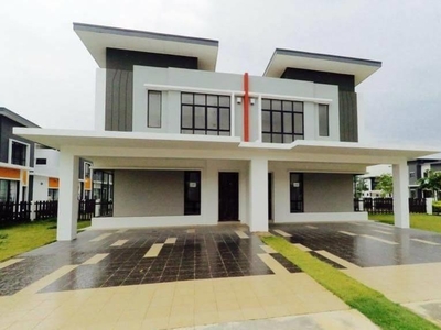 Dengkil - RM1800 Per Month【NEW Project】Show House Is Ready For Viewing, First Come First Service