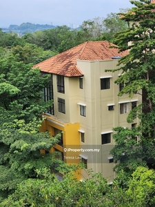 Duplex Condo Bukit Gita Bayu