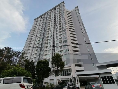 Kenanga Residents parkland residence Condo kampung lapan bachang Freehold 3 bed 2 bath non bumi for sell!!