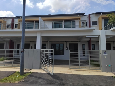 One krubong @Taman krubong height freehold 22x70 double Storey Terrace non bumi for sell