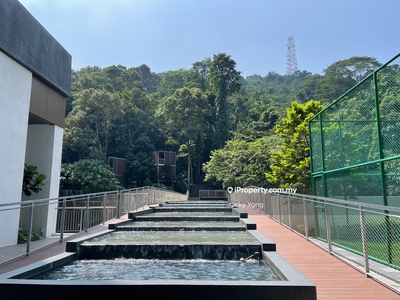 Premium Hilltop Resort Condo in Damansara
