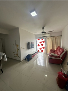 Seri Kasturi Apartment 3-bedroom 2 bathrooms semi furnished for rent.