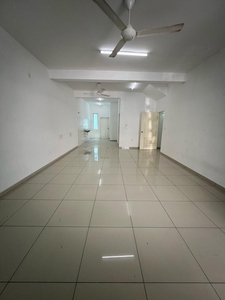 Tiara Sendayan , Suriaman , Bandar Sri Sendayan , 2 storey Brand new house for rent Seremban