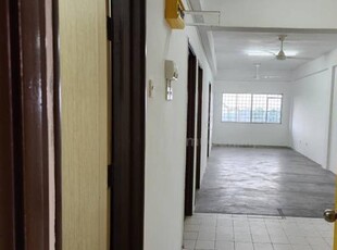 Taman Bukit Segar Flat ( Block A4 ) FOR RENT , Cheras Selangor