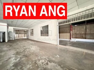 1.5 Storey Semi-Detached Factory Taman Perindustrian Juru For Rent