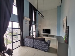 Empire City Duplex Colonial Loft Fully Furnish Damansara Perdana PJ