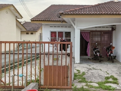 1 Storey Terrace House, Jalan Suria, Bandar Mahkota Banting for Sale