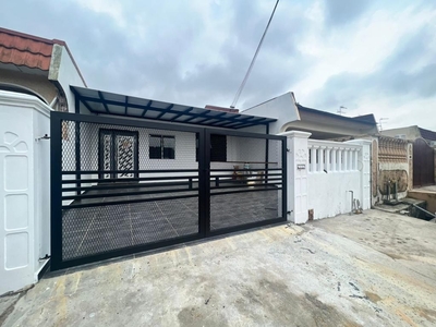 10#Tun Aminah Single Storey Terrace House