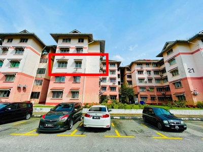 Apartment Kiambang Taman Bukit Subang, Shah Alam for Sale