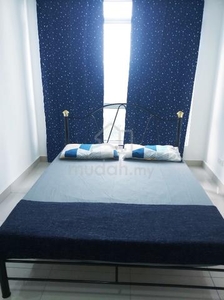 Comfortable Male Master Room at Suasana Lumayan Condo