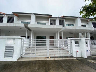 Double Storey Terrace Clarino Alam Impian