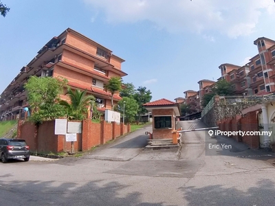 Excelsa Apartment, Taman Universiti Indah, Seri Kembangan