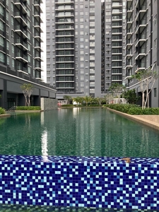 High floor fully furnished 3r2b at Hillcrest Height Puchong Utama Pute