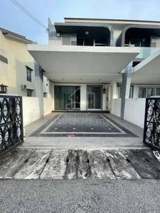 Klebang Saujana Double Storey House For Rent