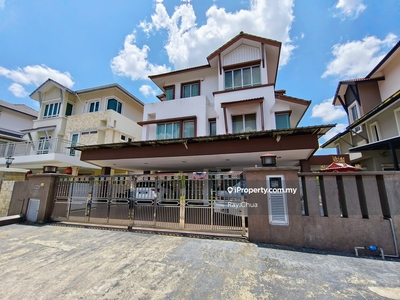 Mutiara Indah - 2.5 sty Link Bglow 42x80 Nicely renovated & extended