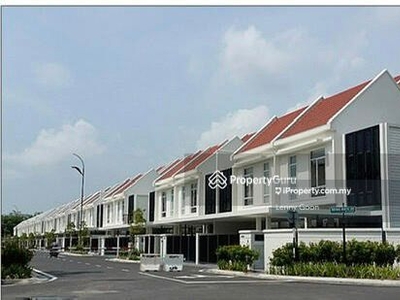 Three Storey Super Terrace House At Seri Tanjung Pinang