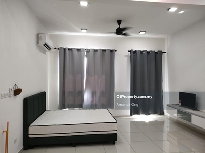 Walking distance to MRT station, high level, easy access