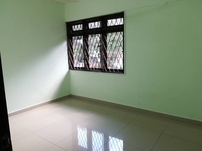 Perdana Villa Duplex 3 Rooms Unit For Sale