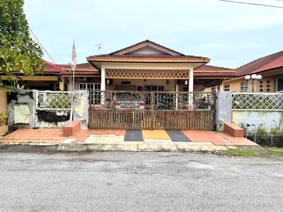RENOVATED Single Storey Semi-D Desa Pinggiran Putra, Kajang