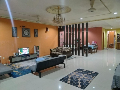 Super longer 2 Sty house 22x100sf Bandar Nusaputra Presint 1 Puchong