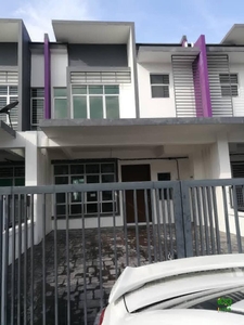 2 Storey House Hillpark Bandar Puncak Alam near UITM & Eco Grandeur