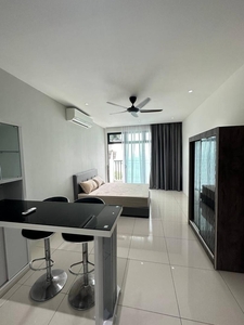 8scape Residence Taman Perling