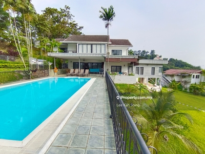 Bungalow for for rent with big swimming pool