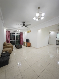 For Rent/ PULAI VIEW APARTMENT/ JLN SKUDAI,/ fully furnished/ renovated