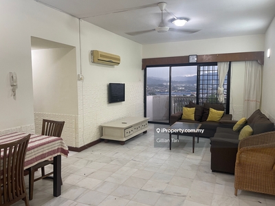 High floor with good view near to many amenities