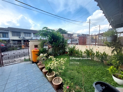 Kitchen Extended / Plaster Ceiling / Renovated / 5 Bedroom Bumi
