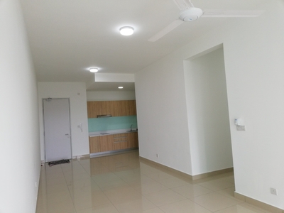Meridin Bayvue Partial Furnished For Rent