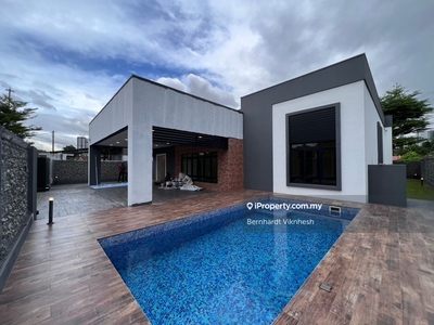 Newly built , with swimming pool