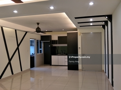 Ocean View Residences 1100sf Renovated Furnished, Butterworth