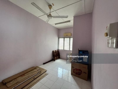 Semi D for rent only rm1800 I Move in condition I Bandar Putra Permai