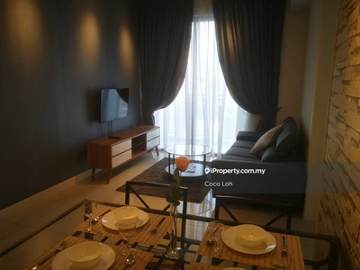 Tastefully interior 1 plus 1 room unit near to Mall and LRT station