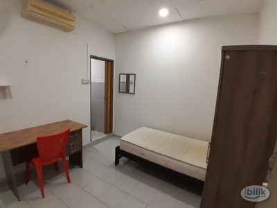 Fully Furnished Premium Single Room with Private Bathroom at PJS 7, Bandar Sunway