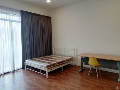 Master Room with attached bathroom and FREE CLUB HOUSE MEMBER