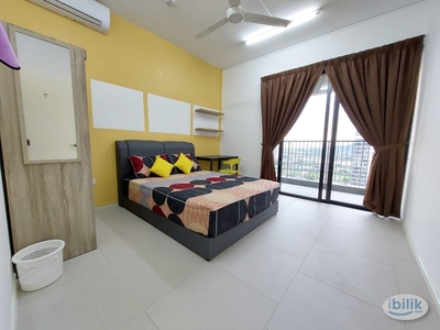 ❤️ MUST VIEW HIGH FLOOR BALCONY MIDDLE ROOM DIRECT COVER LINK BRIDGE TO MRT STATION FOR FEMALE at SQWhere, Sungai Buloh
