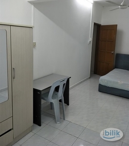 PJS10/16 - Fully Furnished Room For Rent with Private Bathroom & Daily Cleaner