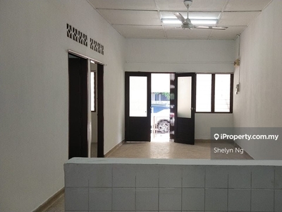 1.5 Storey terrace house For Rent