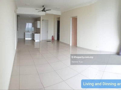 3 Bedrooms with 3 Carparks for Sale at Cheras, Kuala Lumpur