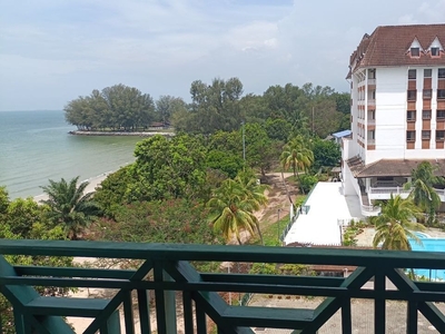 Beautiful corner unit with seaview and pool view Beach front – Bayu Beach Penthouse Apartment Port Dickson