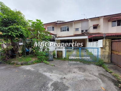 Central Park Bumi Lot 2 Storey Terraced House Seremban 2 For Sale!!