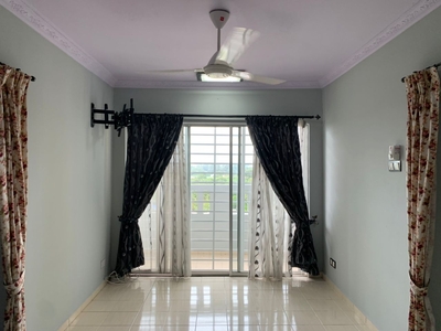 Corner unit Sale @ Laguna Biru 1 Apartment Kundang @ Rawang @ Sungai Buloh Fully renovated