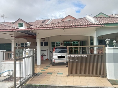 Freehold 1.5 Storey Renovated House (20x70) Taman Singa Baru 2