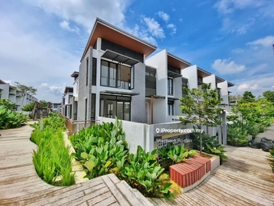 Garden Villa, Spacious layout terrace in Cyberjaya