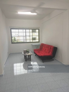 Low Floor Partial Furnished 3room Flat @ Gaya for Rent