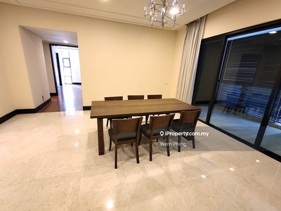 Luxury Condo with KLCC View. Walking Distance to KLCC and MRT Station