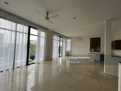 Newly refurbished semid with klcc view in serene kiara for rent